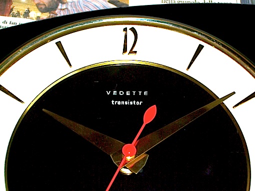 VEDETTE（フランス） トランジスタウォールクロック 1960年代後半〜70年代前半【W055】 | れとろくろっく 時々ぃ猫