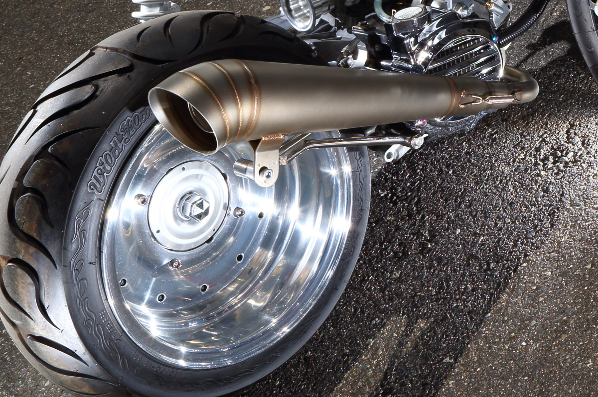 ズーマー リアホイール用ラグナット＆取り付けボルトセット