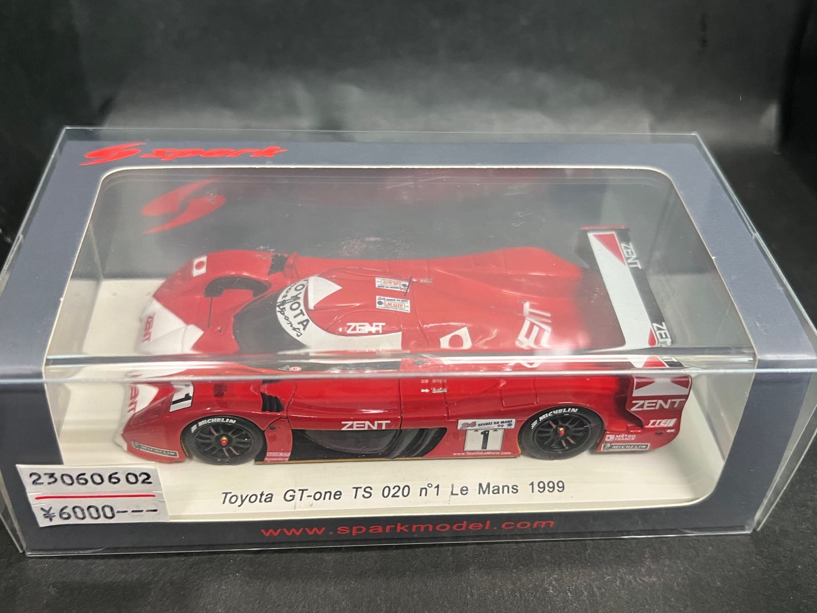 【低価大得価】送料350円～ spark 1/43 Toyota TS020 GT-One Le Mans 1999 #2 T.Boutsen/R.Kelleners/A.McNish トヨタ ル・マン レーシングカー