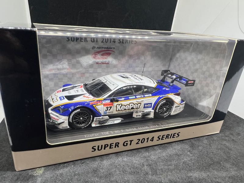エブロ 45065 1/43 Lexus レクサス キーパー トムス RC F