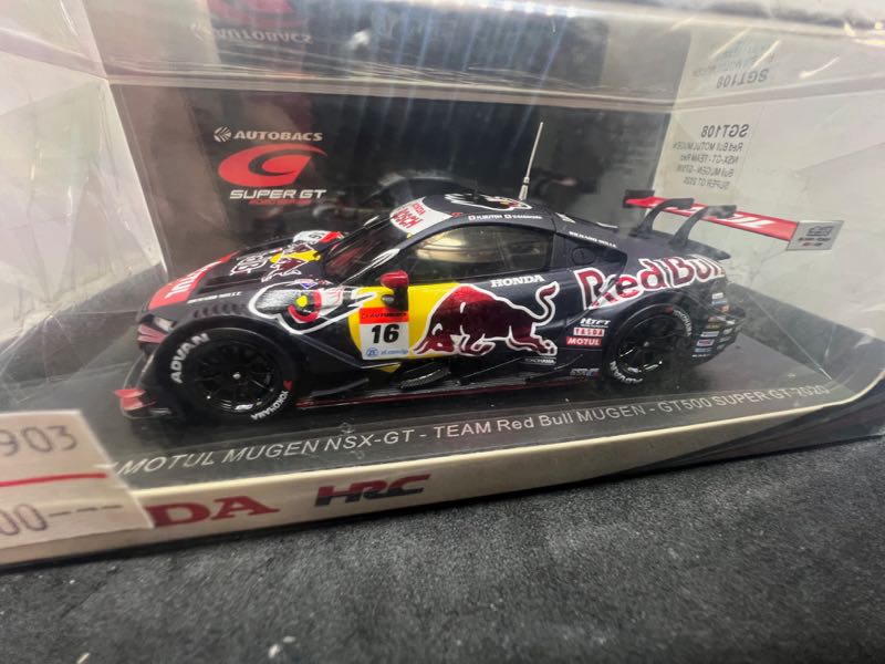 SGT108 SPARK スパーク 1/43 レッドブル モチュール ムゲン ホンダ NSX