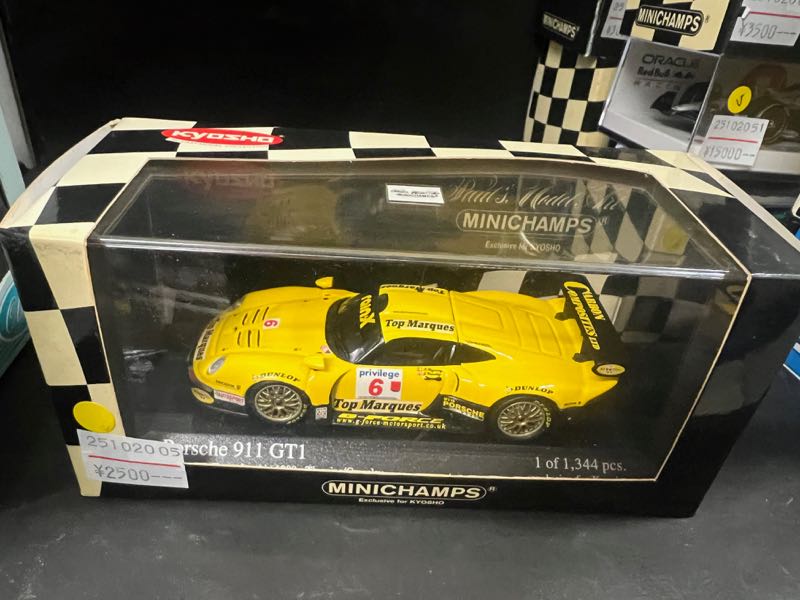 403996606 京商特注 ミニチャンプス PMA 1/43 ポルシェ911 GT1 英国