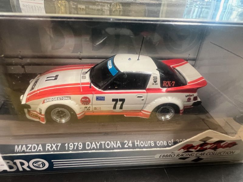 エブロ 1/43 マツダ RX7 1979 デイトナ 24時間 Amazon | EBBRO 1/43 MAZDA RX-7 1979年 Daytona 24h #77 エブロ