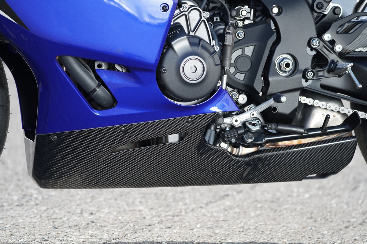 25~YZF-R9 純正カウル用アンダーカウル/純正マフラー用 | EIGHT （才
