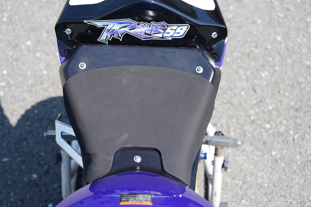 19~24YZF-R25/R3 ｼﾝｸﾞﾙｼｰﾄ/ﾚｰｽ/ﾌｧｽﾅｰver | EIGHT （才谷屋