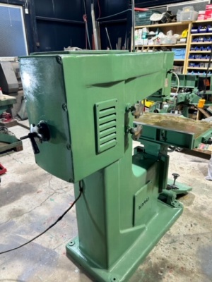 松岡鉄工所 ルーターマシン MR-1 フライステーブル付き 中古木工機械