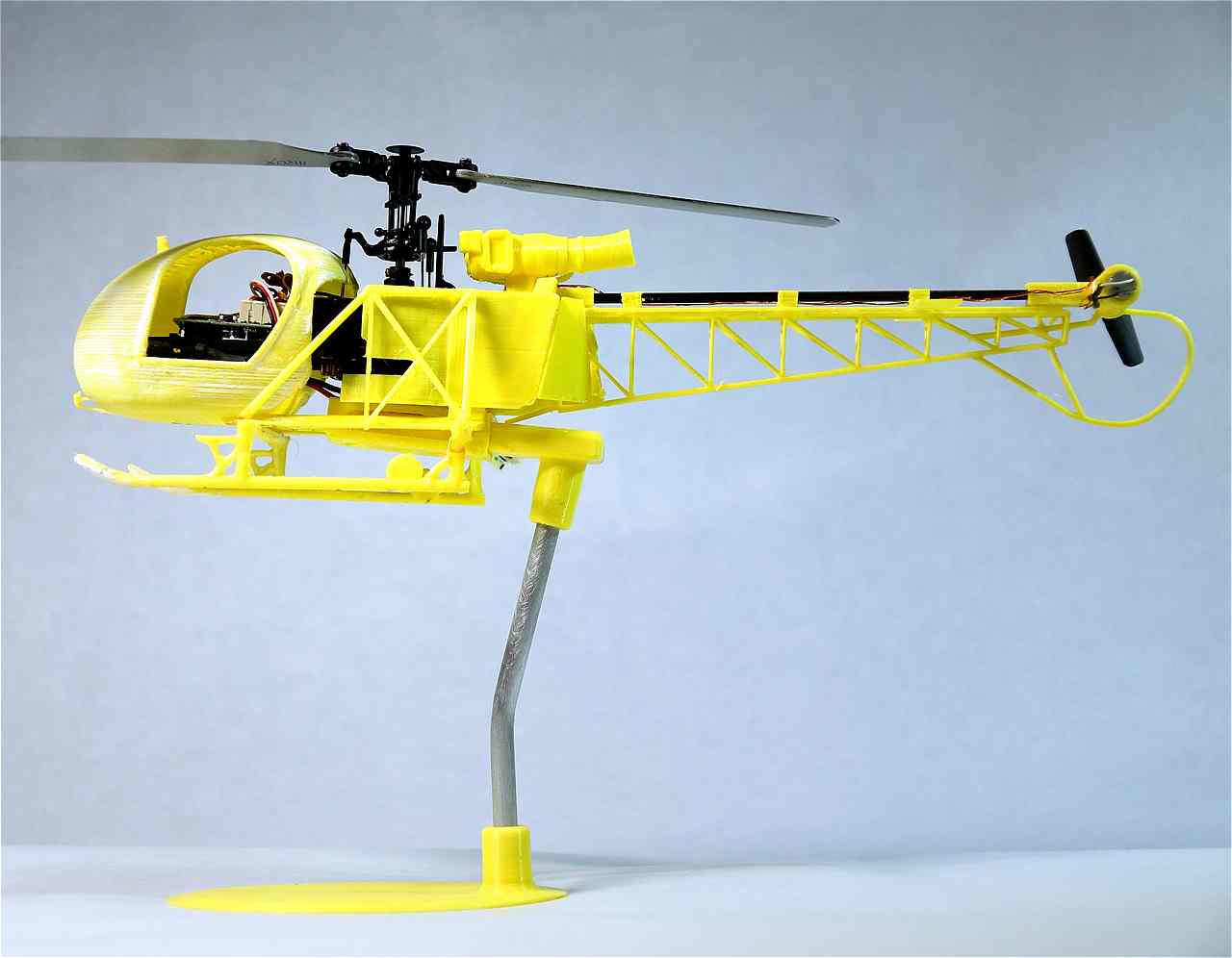 ヘリコプター模型 非売品｜参考出品】OH-1 Ninja 陸上自衛隊仕様 (K110Sスケールボディー