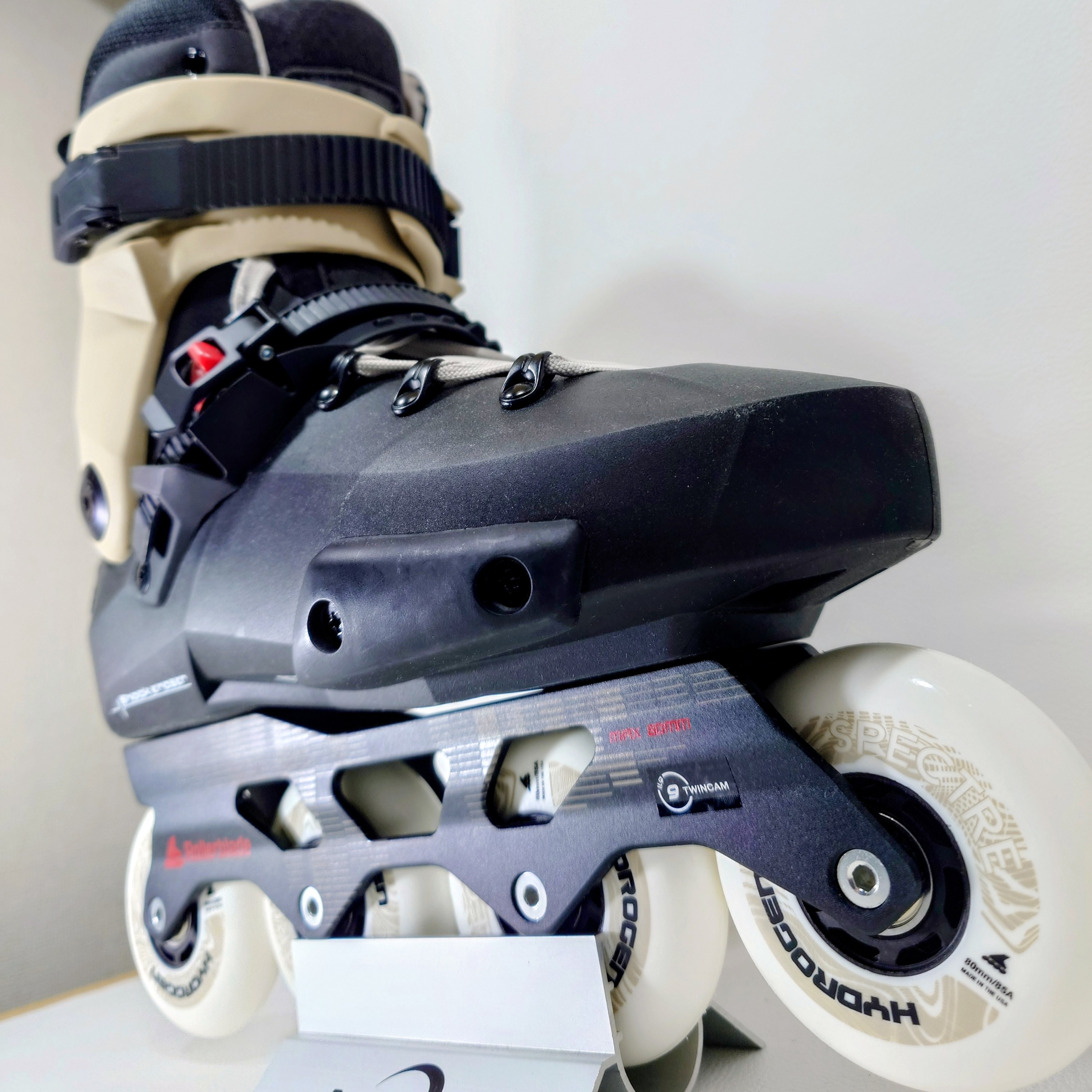ROLLERBLADE(ローラーブレード)/2026/TWISTER XT [BK/SD/RD] | エス