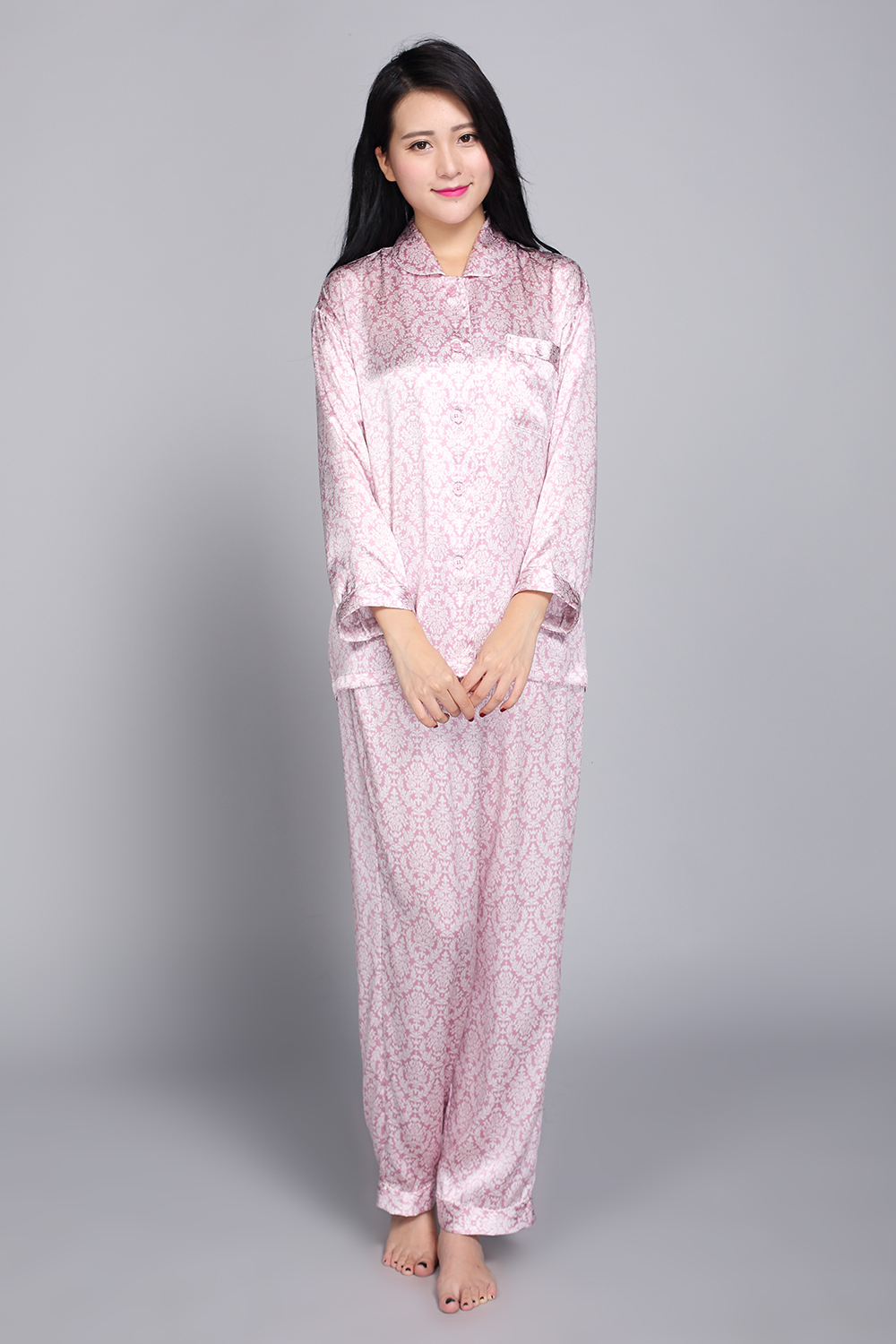 シルク100%絹 美肌保湿　丸首　長袖パジャマ　上下セット　F 花柄ピンク シルク100%絹 美肌保湿 丸首 長袖パジャマ 上下セット F 花柄