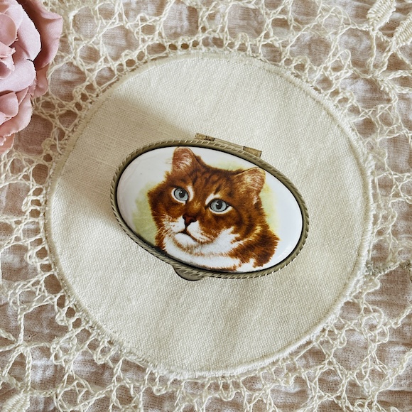 ビンテージ猫ピルケース ピルケース・ストール猫(02-869） | 猫雑貨店