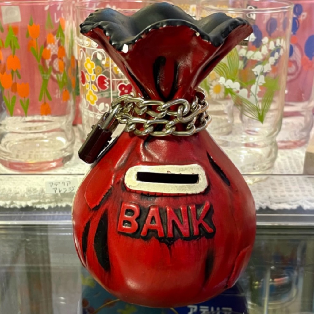 しろたん　陶器製貯金箱　ダルマ　赤　金 しろたん 陶器製貯金箱 ダルマ 赤 金 だるま 招財 ダルマ 達摩