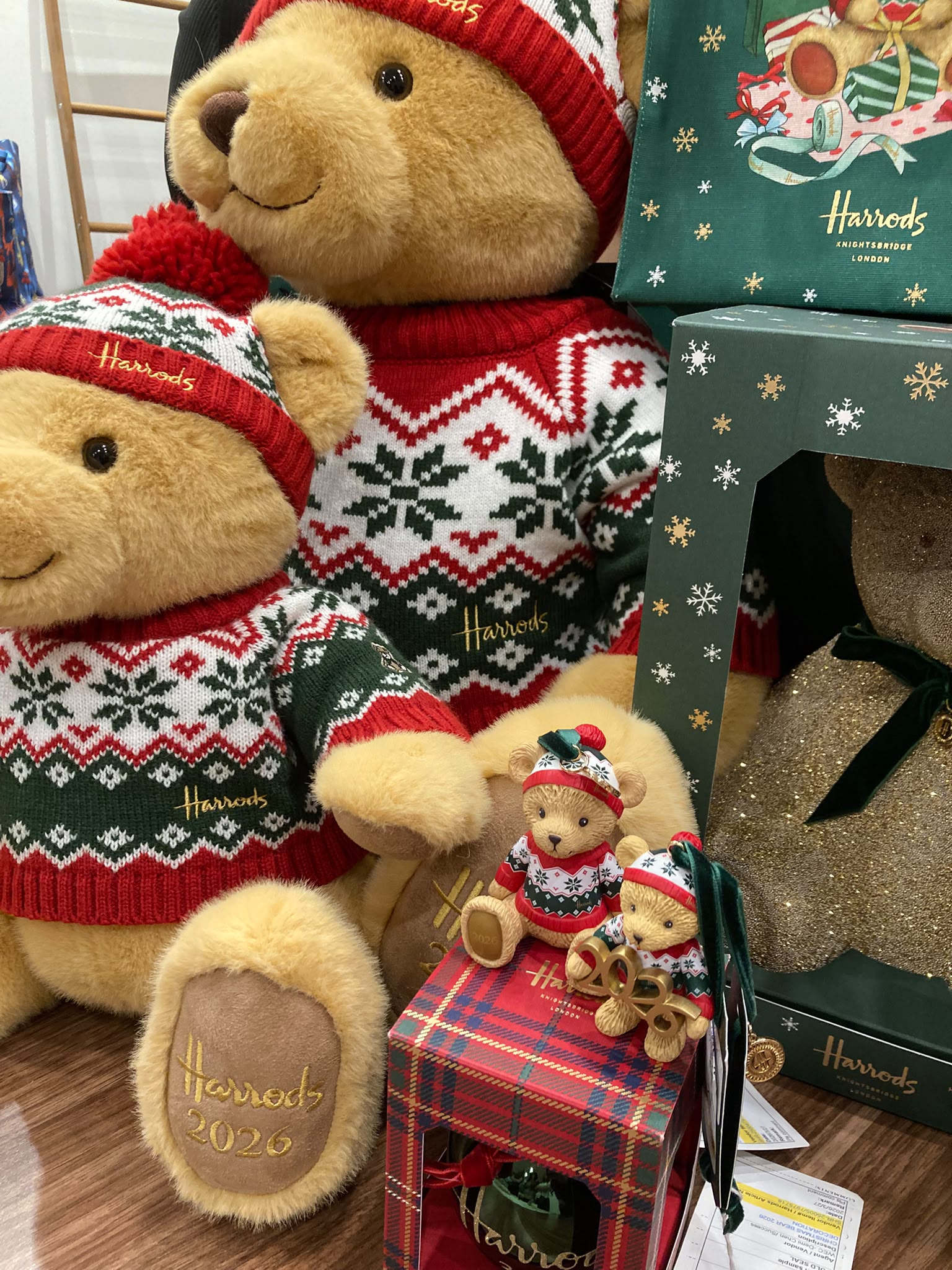 クリスマスベア2026年 Henry ハロッズHarrods Christmas Bear 2026