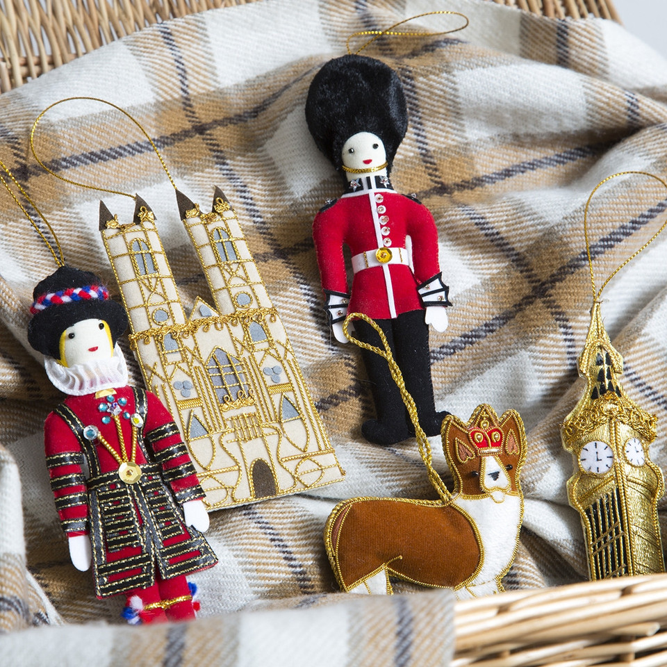 エリザベス女王のロイヤルコーギー クリスマス オーナメント