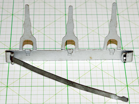 勲章吊金具 3連 - 染屋軍装社（購入手続きページ）