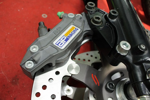 J1/2フォーク/Z4穴320mm用CP3269サポートKIT | スピードショップイトウ