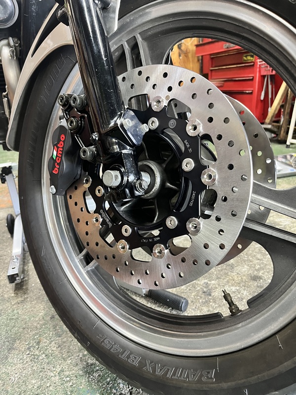 全プレ GPz750/750F用キャリパーレスボルトオンKIT(ブレンボディスク