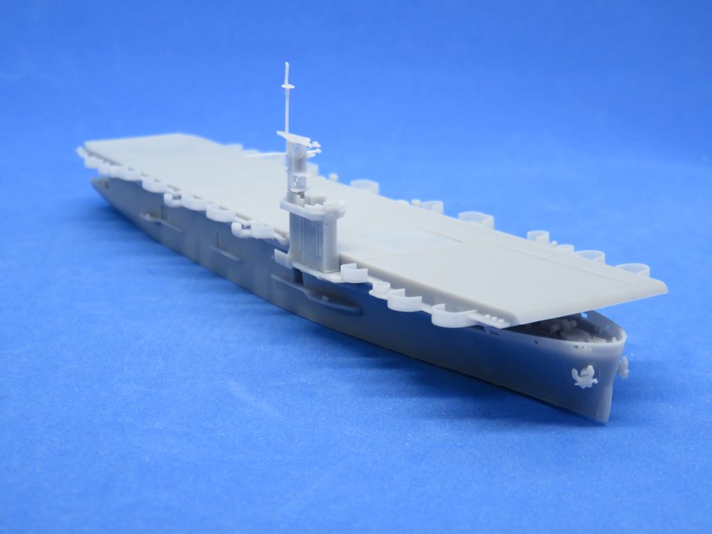 商船/客船》アメリカ海軍「カサブランカ」級護衛空母1/700《アメリカ