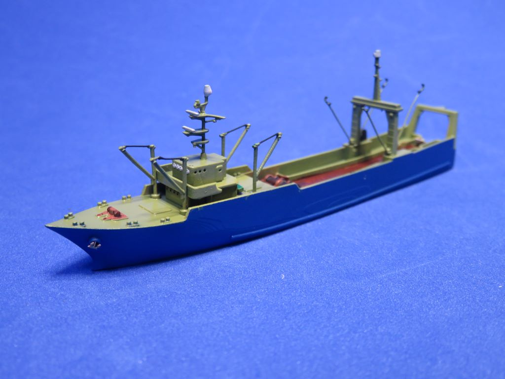 遠洋トロール漁船 北転船タイプ1/700 2隻セット《商船/客船16》 | 模型