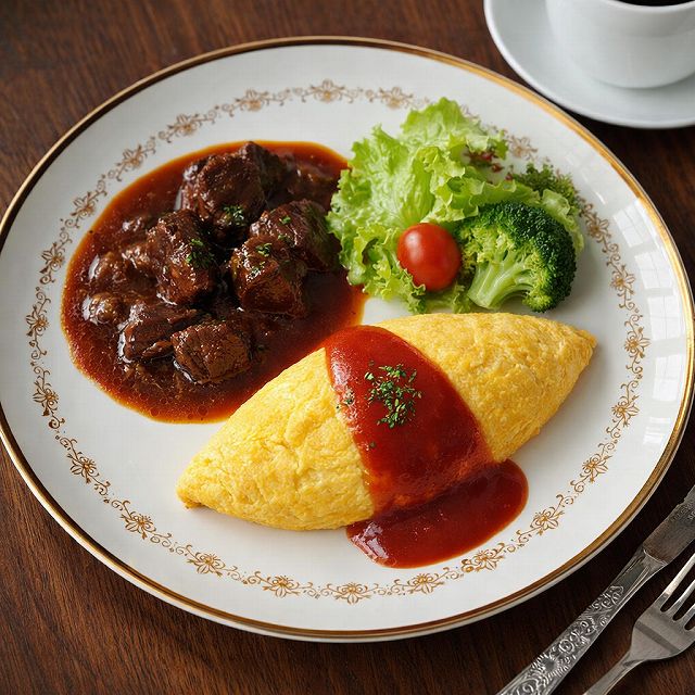 昭和レトロな洋食屋さん♪白い金線唐草アラベスク模様ディナー皿23.5cm