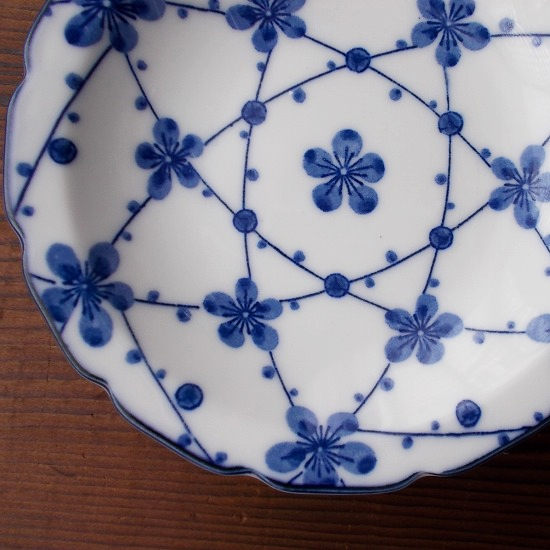 昭和レトロ豆皿小皿☆藍色梅の花網目柄花形小皿12cm - たんぽぽ|昭和