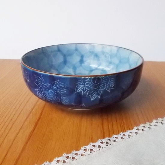 口さびダミ藍白線牡丹花散らし小鉢 - たんぽぽ|昭和レトロ食器・趣味の陶器