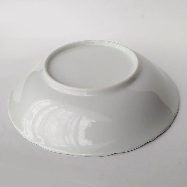 アンティークな雰囲気☆瑠璃色牡丹の花柄とフチ模様がとても豪華な深み