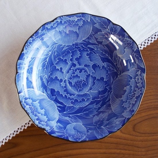 和カフェにも♪藍色ローケツ牡丹総花柄深み平皿19.5cm - たんぽぽ|昭和
