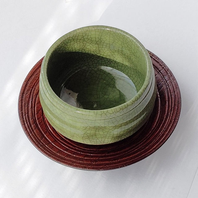 昭和レトロな御茶托/木彫乱筋栃塗/1枚 - たんぽぽ|昭和レトロ食器