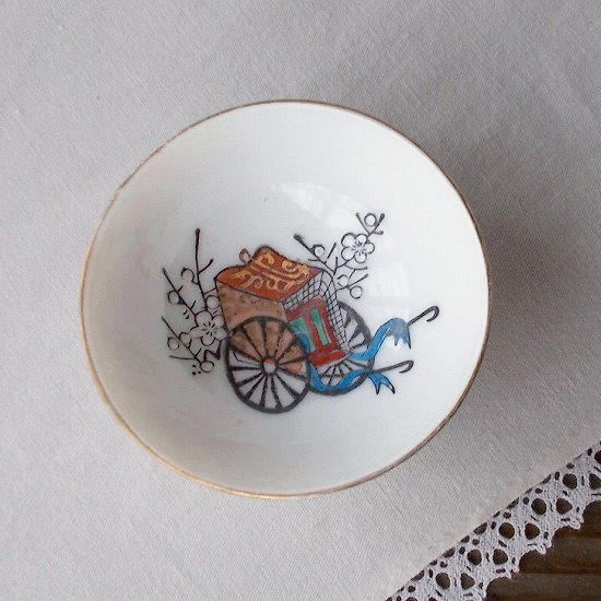 楽天市場】古伊万里 ぐい呑みの通販 大正 昭和レトロ 色絵馬梅紋 盃