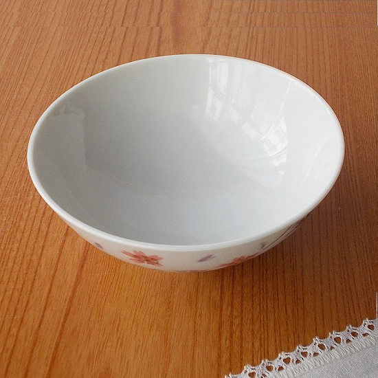 桜花図ピンクレトロお茶碗(中平) - たんぽぽ|昭和レトロ食器・趣味の陶器