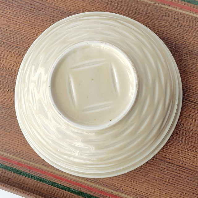 さび色木草梅の花枝柄の深型大鉢 - たんぽぽ|昭和レトロ食器・趣味の陶器