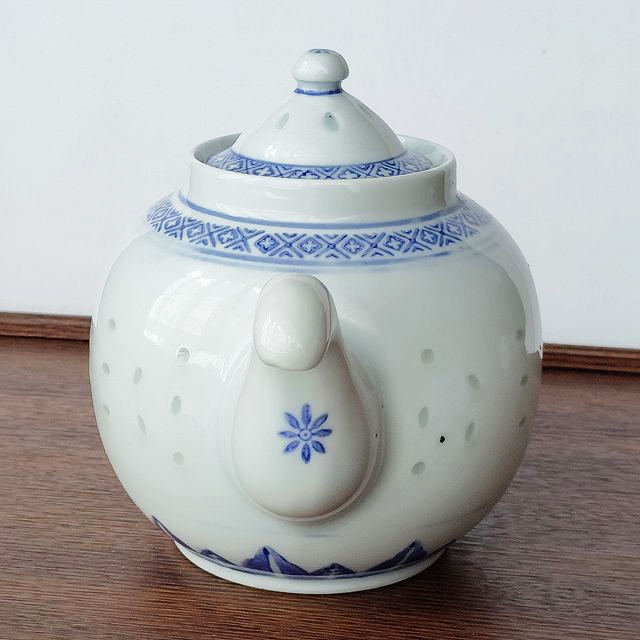 ホタル焼き染付藍色模様茶器/ティーポット【丸形】景徳鎮/中国製MADE