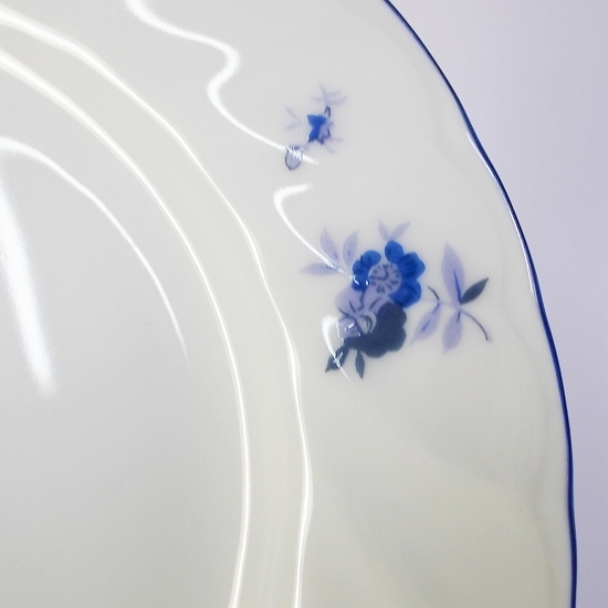 青い小花の波型ウェーブ青フチケーキ皿16cm - 昭和レトロな食器 趣味の陶器の店【たんぽぽ陶器店】