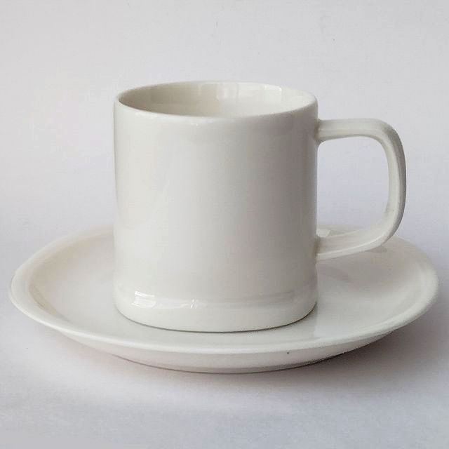 食器　置物　骨董品　まとめ　30品以上　コーヒーカップ 白切立型モダンなフォルムのコーヒーカップ＆ソーサー - たんぽぽ|昭和
