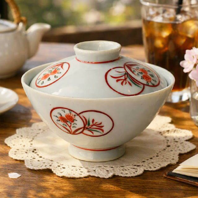 お茶碗 花柄 6個セット 昭和レトロ 古い時代の赤絵お花柄丸紋が可愛いツンモリしたフォルムの蓋付きお茶碗