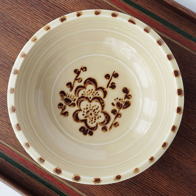 さび色木草梅の花枝柄の深型大鉢 - たんぽぽ|昭和レトロ食器・趣味の陶器