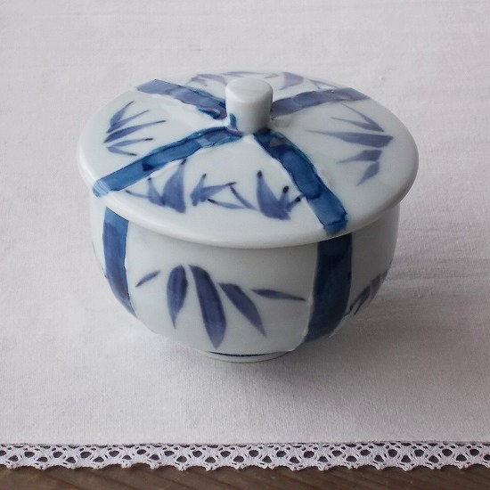 昭和レトロ茶器/品野焼き呉須染付竹林柄の蓋付き湯呑み - 昭和レトロな 