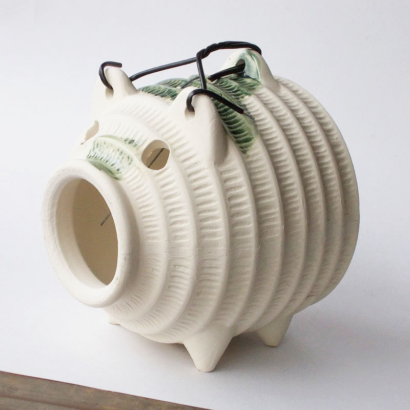 蚊やり豚/蚊取り線香ホルダーの陶器製の豚さん/萬古焼/白織部