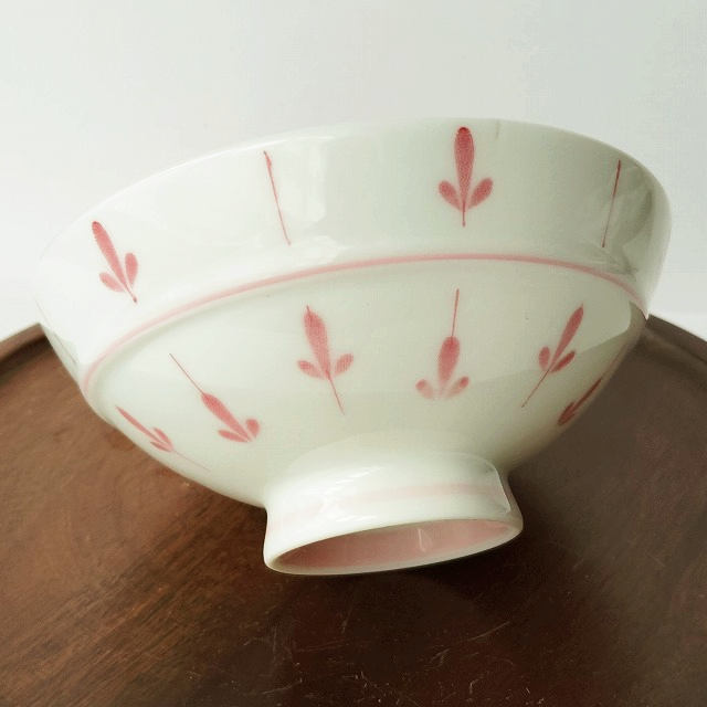 ピンク三つ葉ライン柄がとても可愛いお茶碗/中平 - たんぽぽ | 昭和