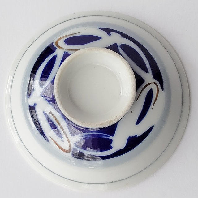 蓋ファン】蓋付き丼の【蓋だけ】ルリ茶薄薄水色の輪模様 - たんぽぽ