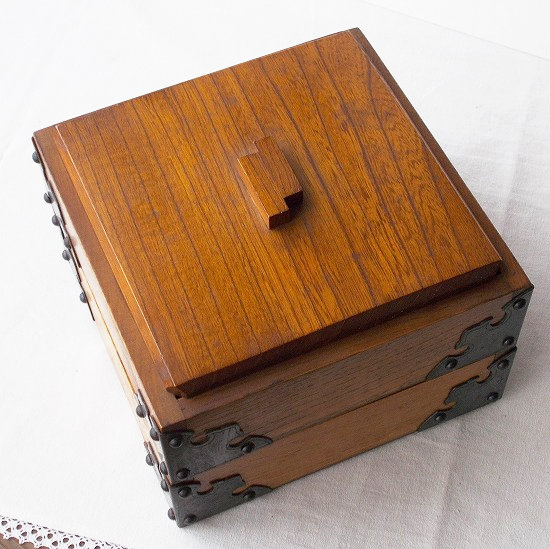 茶道具 飛騨一位細工 茶筒 時代箱 V 8860 茶道具飛騨一位細工茶筒