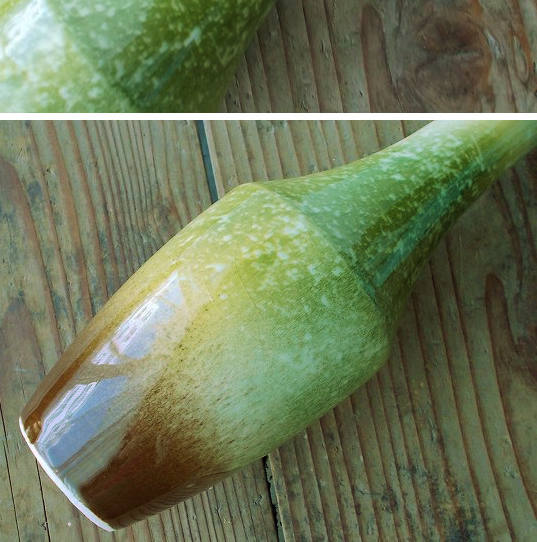 昭和40年代☆茶グリーンレトロ地模様のつる首花瓶/一輪挿し - たんぽぽ