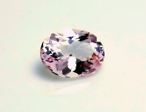 1,12CT 強テリ 色乗りよい優しい桜ピンクカラーが美しいマダガスカル産