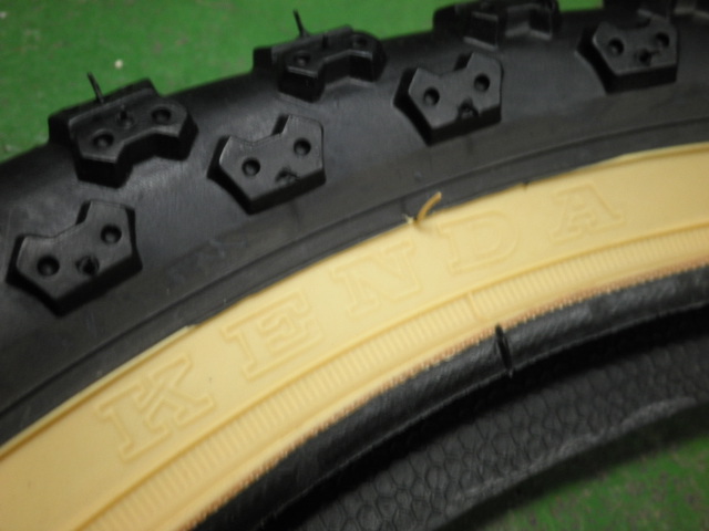 【爆売り！】 jyu BMX2024年購入 v3 20インチ Kendaタイヤ 引き取り希望（楽天 自転車本体