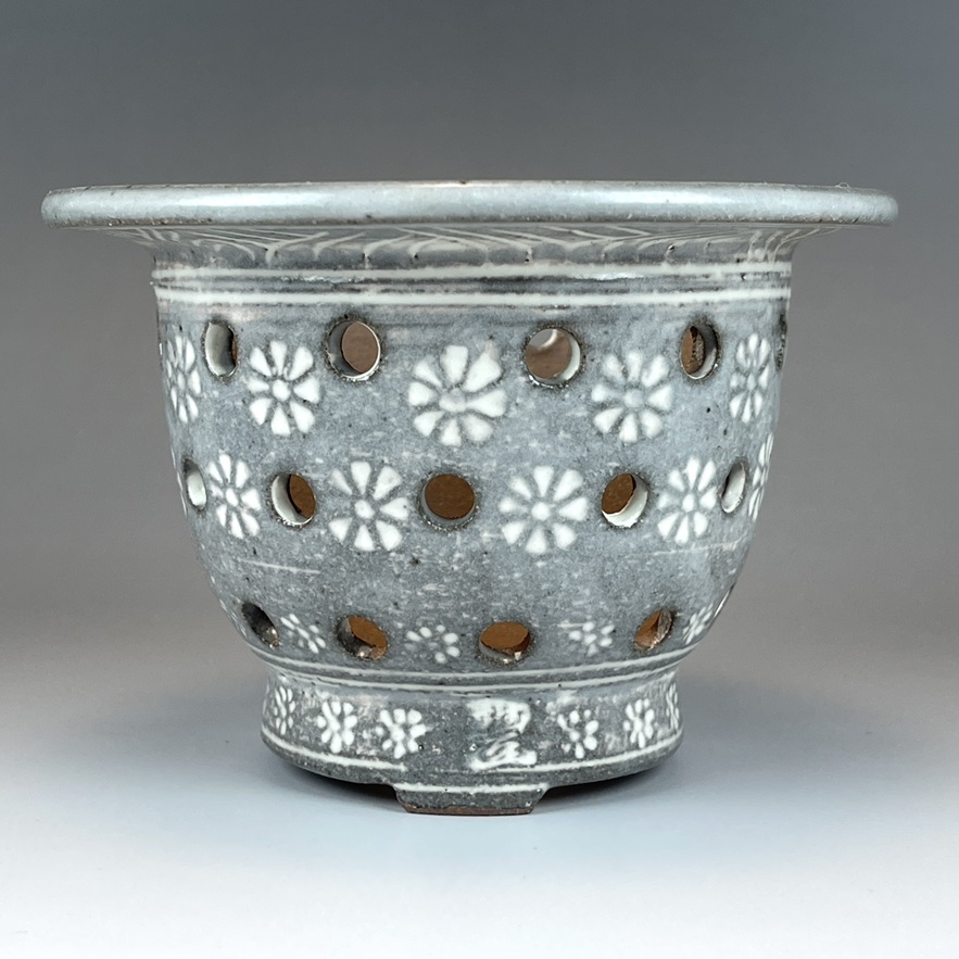 白川石製二重枡形手水鉢　薄形 白川石二重枡形水鉢