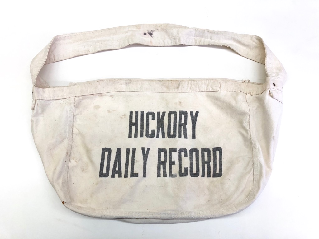 60s INK PRINT NEWSPAPER BAG. | 古着屋【True vintage