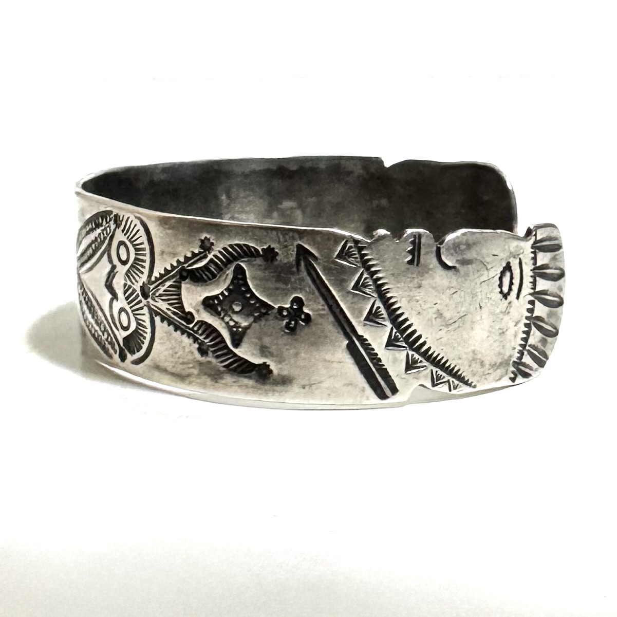 10s NAVAJO INDIAN HEADS TERMINAL SILVER BANGLE. | 古着屋【True