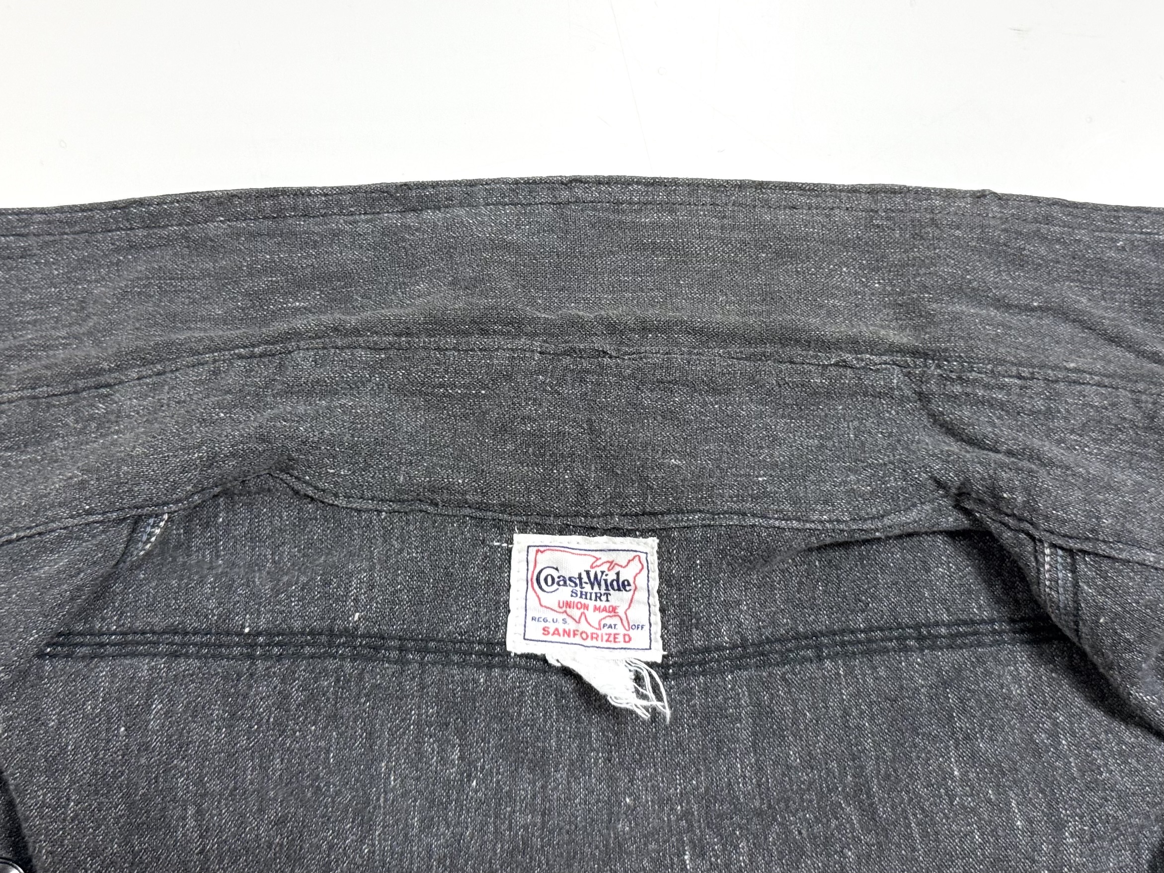 50s COAST WIDE BLACK CHAMBRAY SHIRT. | 古着屋【True vintage 