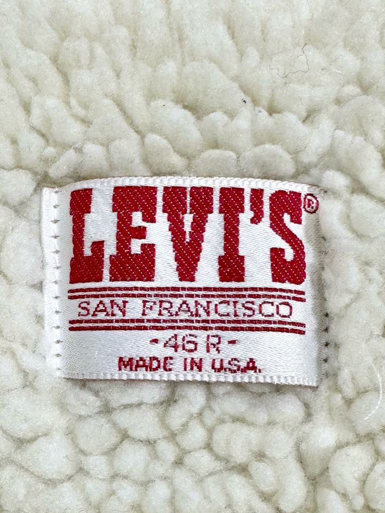 Vintage 80s-90'S Levi's 70608-0216 Padded Denim Jacket, Made in USA, Men's Size Medium unclear blue type Vintage Second Hand