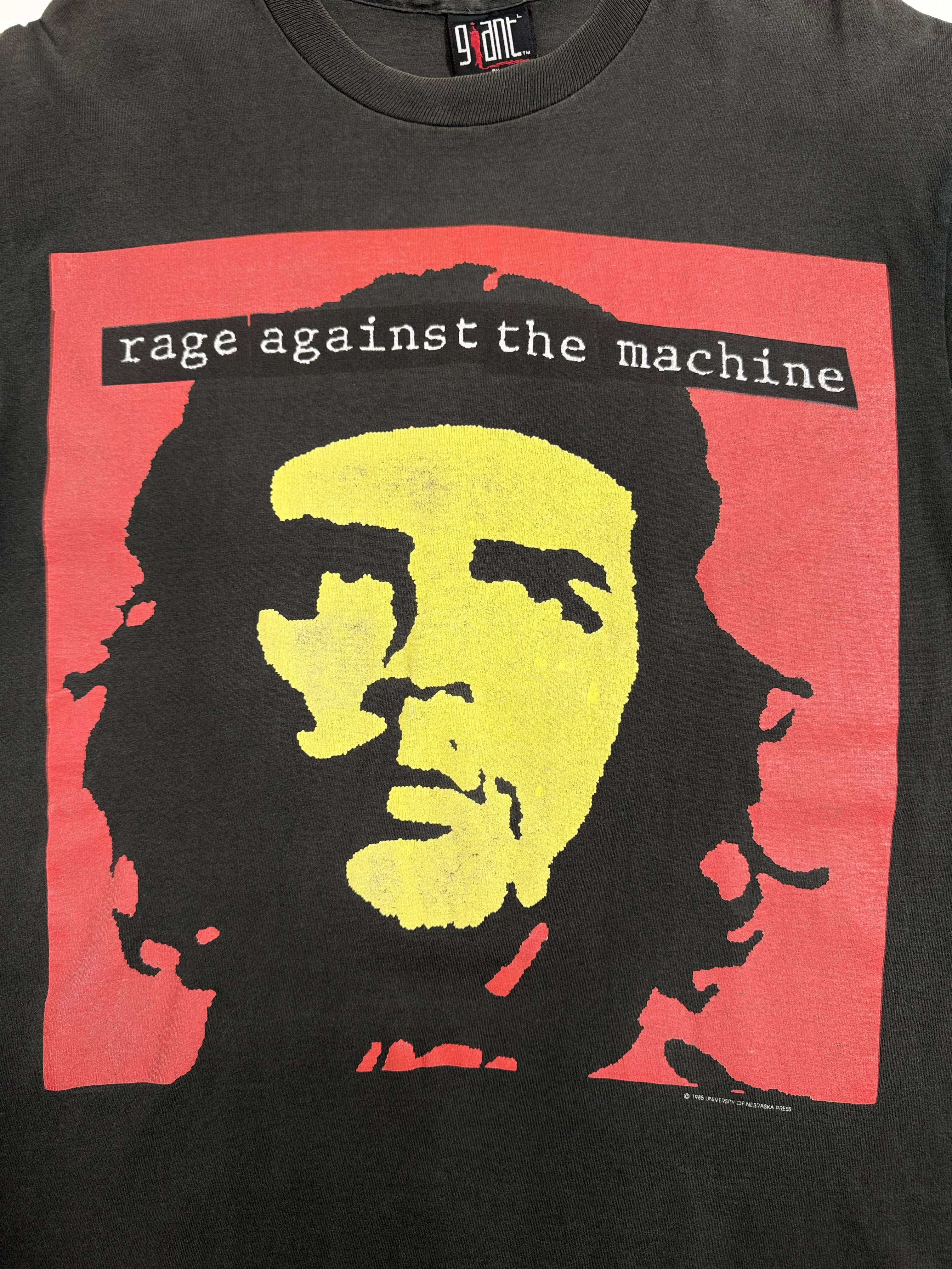 90s RAGE AGAINST THE MACHINE Lサイズ RAGE AGAINST THE MACHINE | 'Red Star' | 90s | L/XL – Unusual